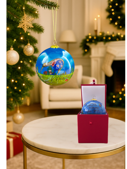 Inside-painted Kiwi Christmas bauble with NZ flag and “Merry Christmas & Happy New Year” message