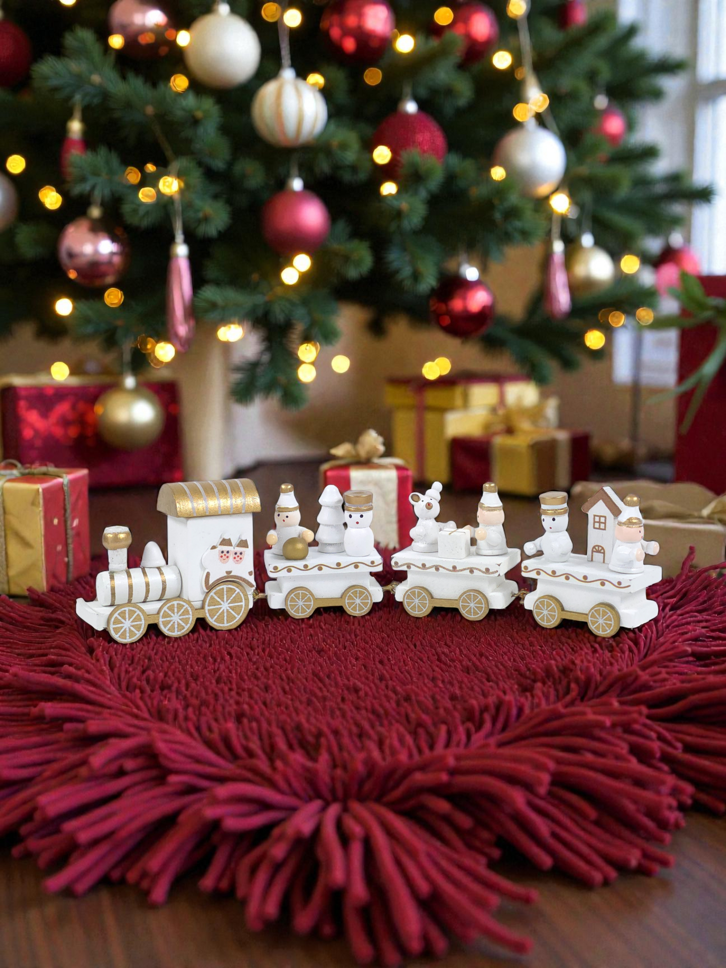 White & Gold Festive Train